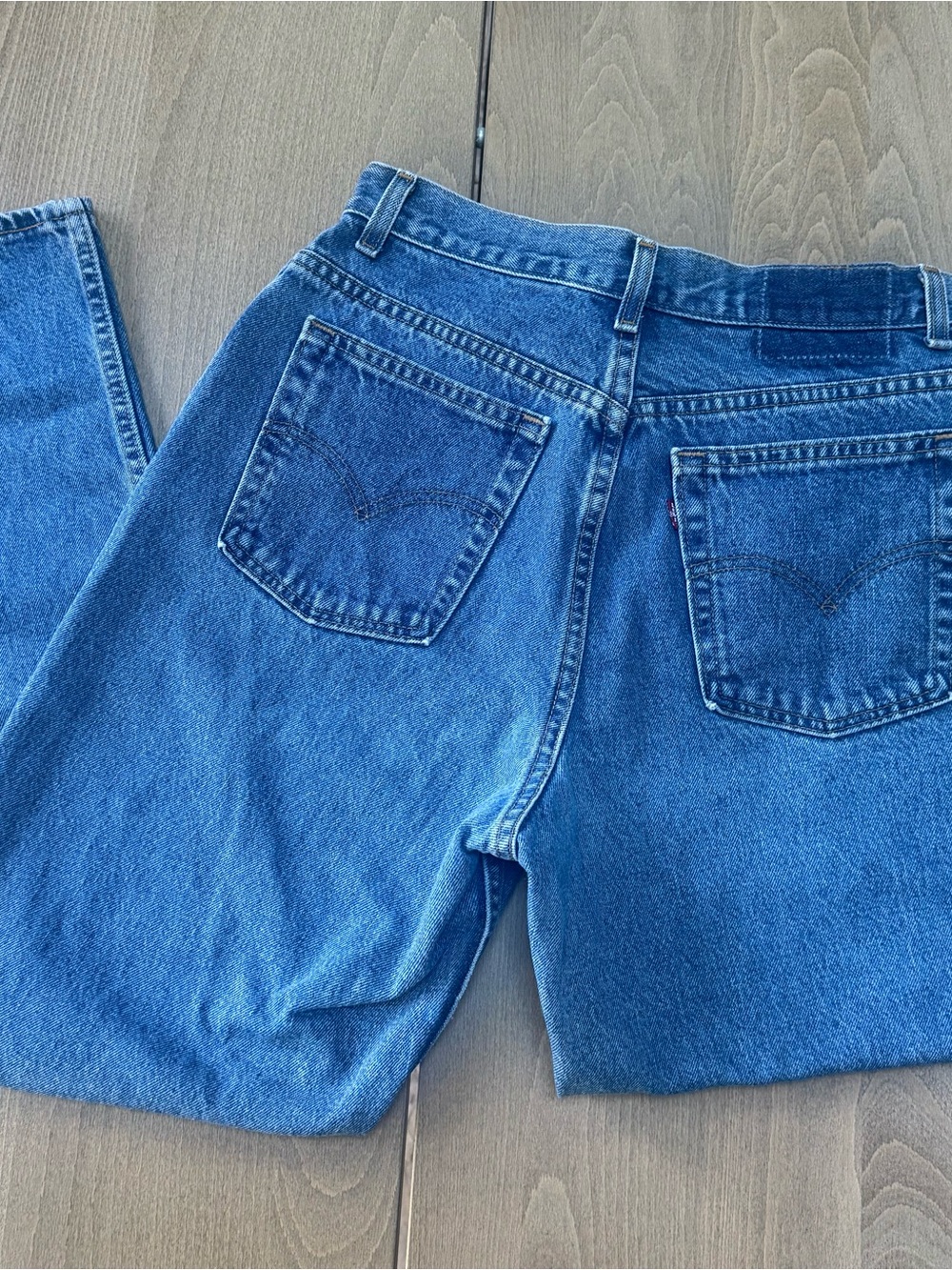 Vintage Levis 550 Relaxed Fit Tapered Leg Jeans Light Wash Made in USA 14 MIS M